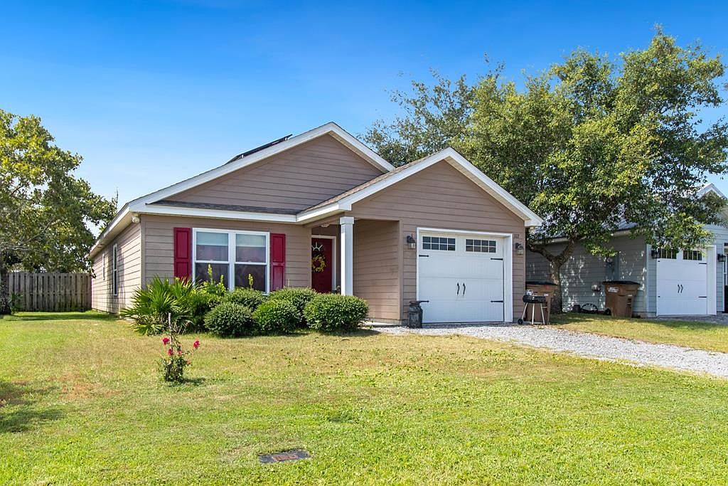 112 Kaelyn Ln Port Saint Joe, FL 32456 - Thumbnail 2