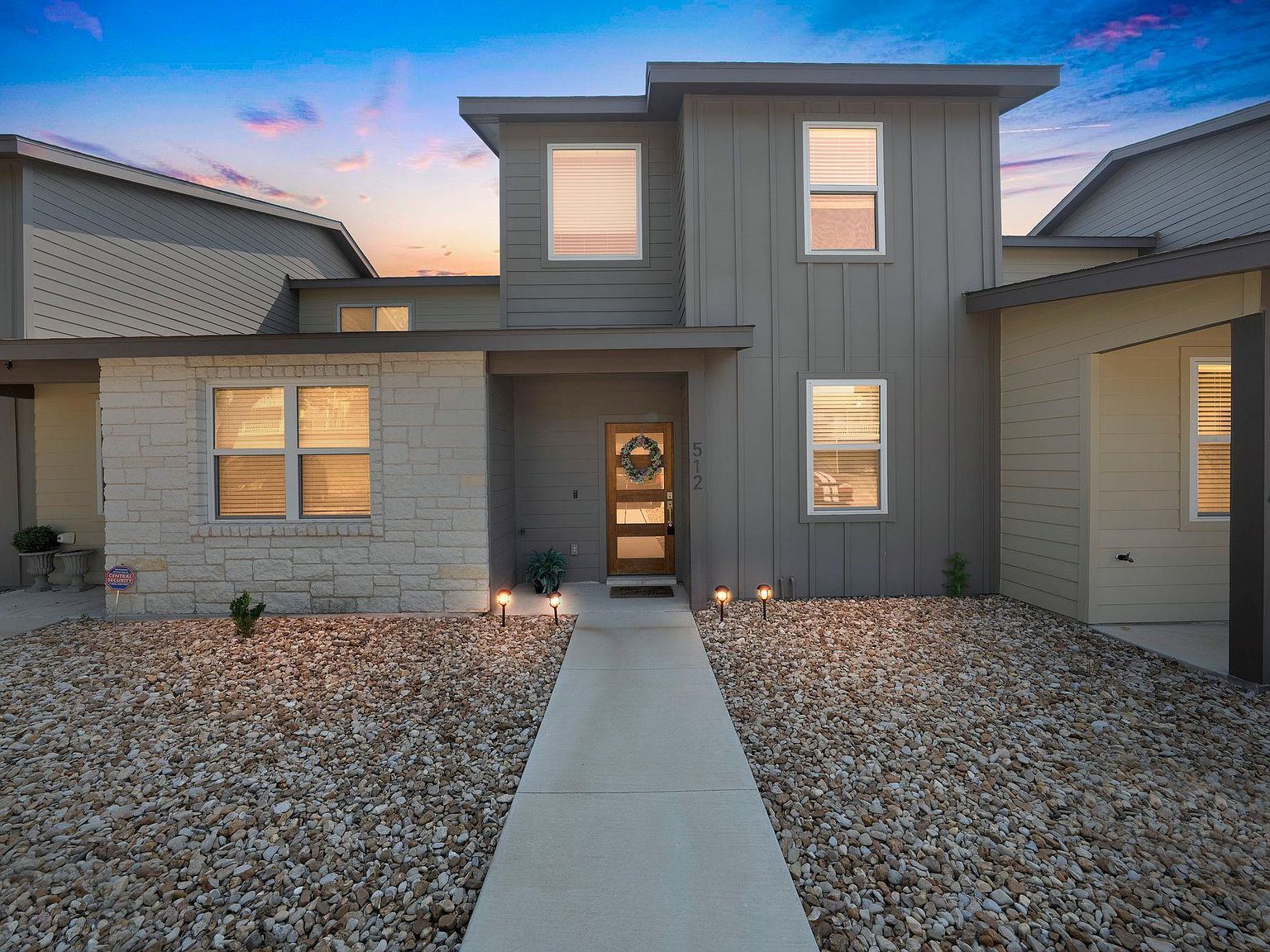 512 Palmer Dr Leander, TX 78645 - Thumbnail 2