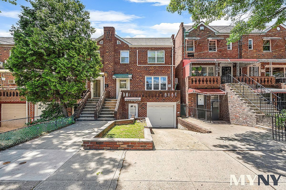 2550 E 11th St Brooklyn, NY 11235 | Multi Family