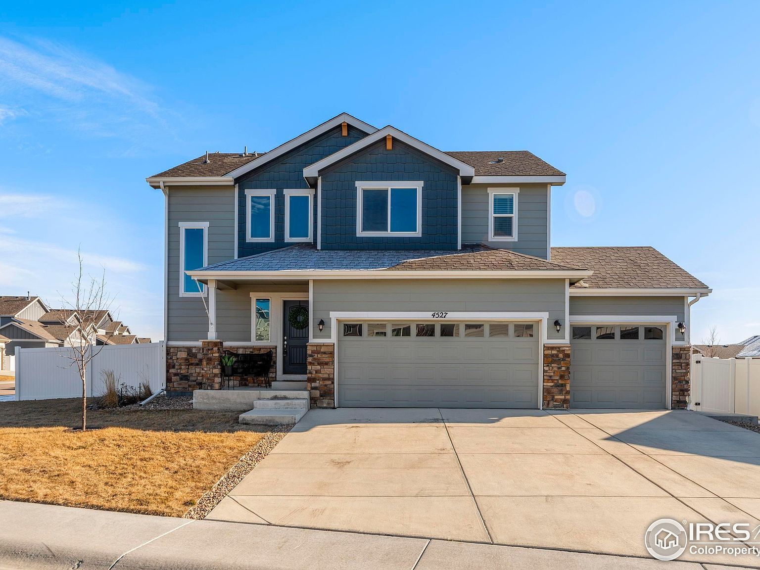 4527 Longmead Dr Windsor, CO 80550 - Thumbnail 2