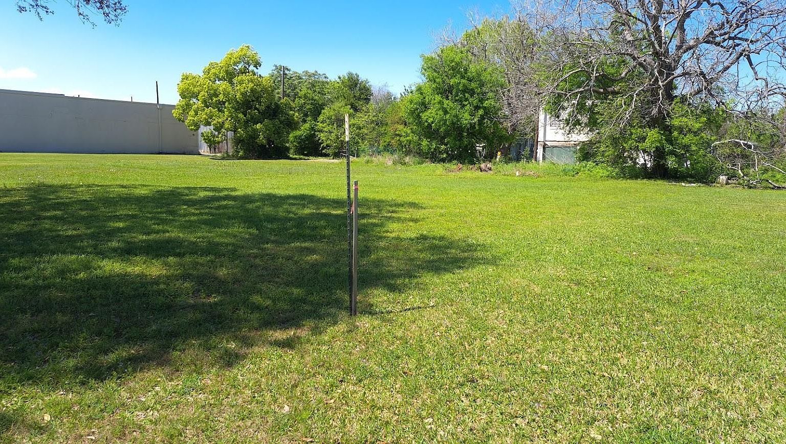 9 Texas Ave LOT 9 Texas City, TX 77590 - Thumbnail 2