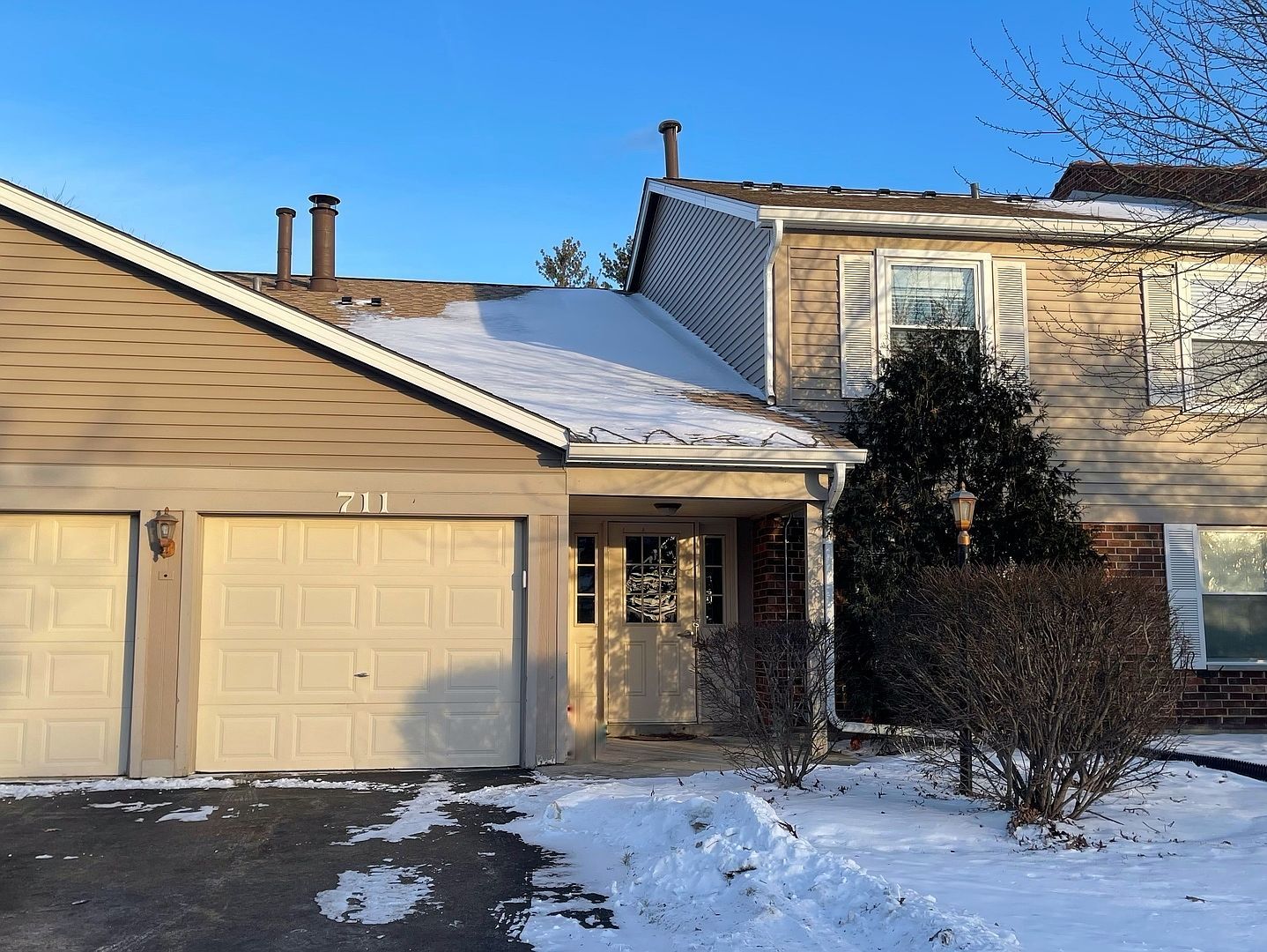 715 N Deer Run Dr #715 Palatine, IL 60067 - Thumbnail 2