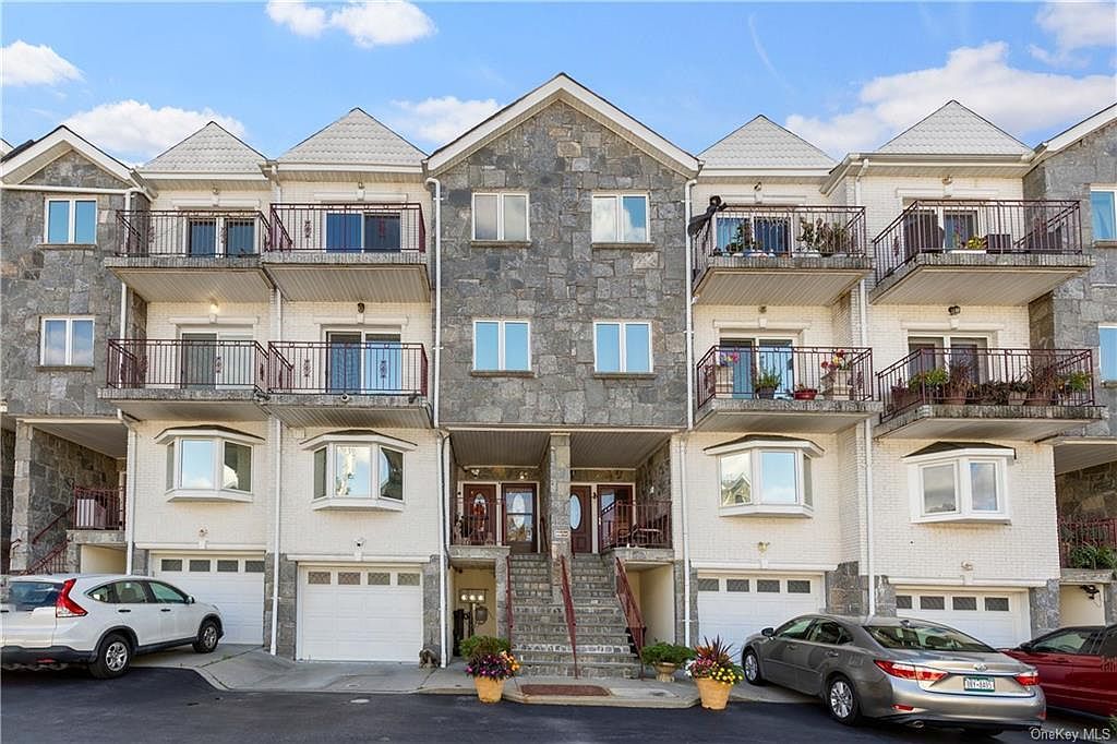 4 Marisa Ct #4A Bronx, NY 10465 - Thumbnail 2