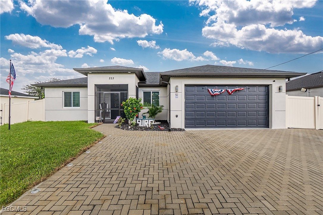 223 NW 4th Pl Cape Coral, FL 33993 - Thumbnail 2