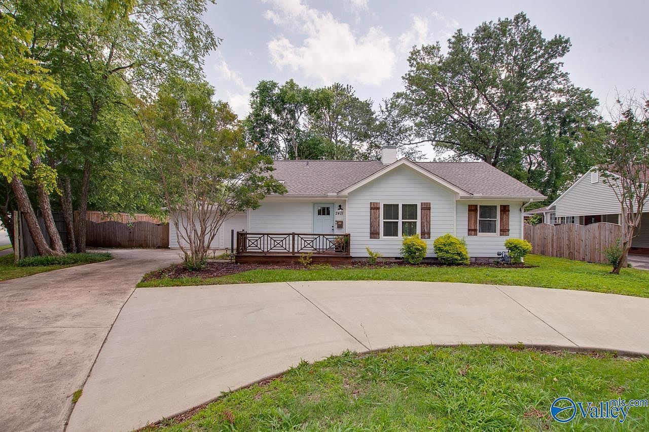 2401 Bonita Dr SW Huntsville, AL 35801 - Thumbnail 2