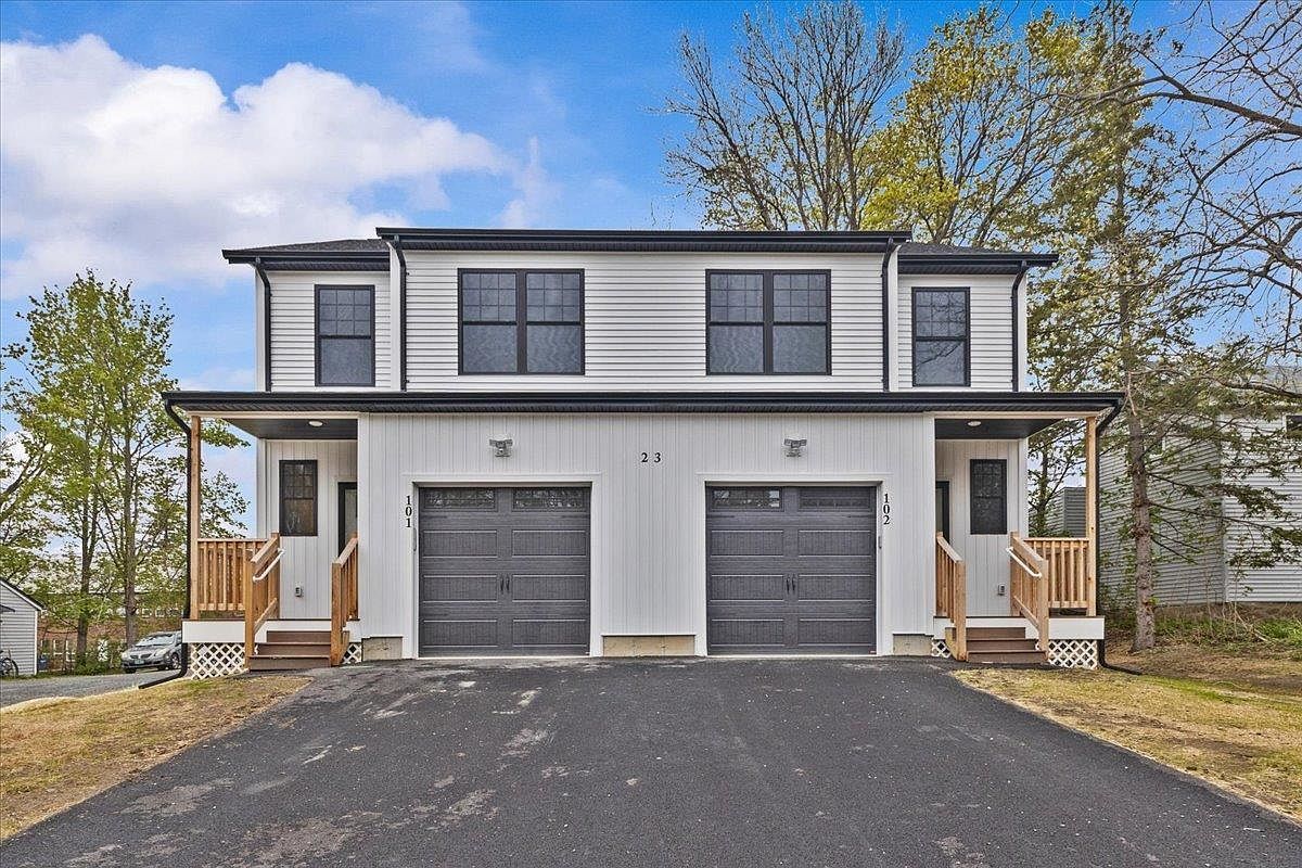 23 Ferris St #102 Saint Albans, VT 05478 - Thumbnail 2