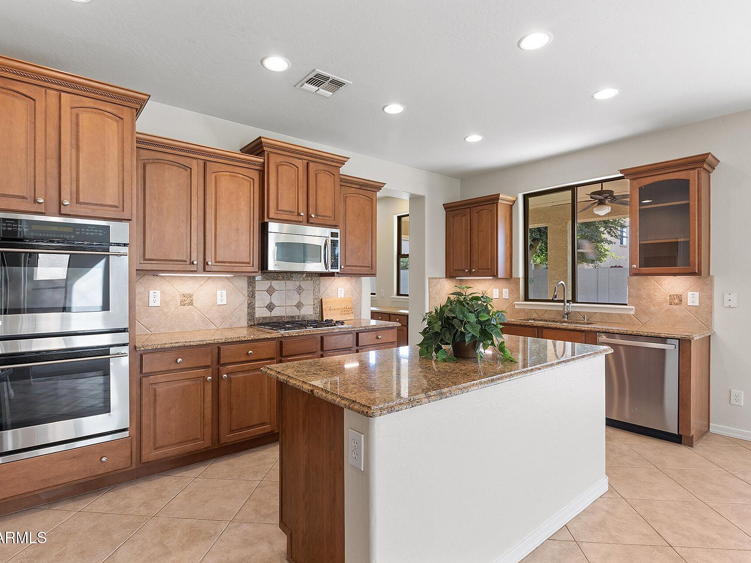 1391 E Bluebird Dr Gilbert, AZ 85297 - Thumbnail 2