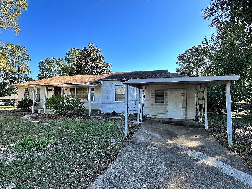 1010 SE Jackson St Idabel, OK 74745 - Thumbnail 2