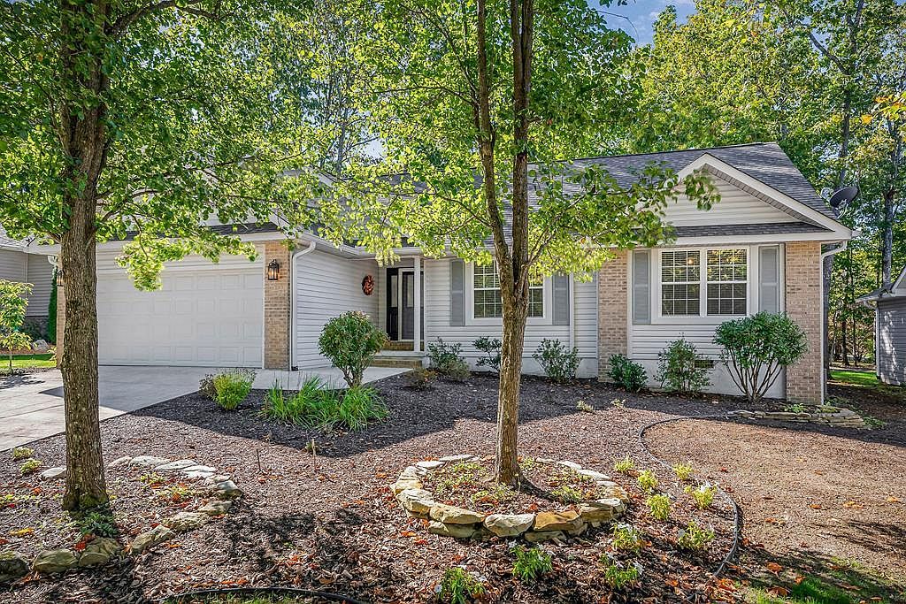 143 Lakeside Dr Fairfield Glade, TN 38558 - Thumbnail 2