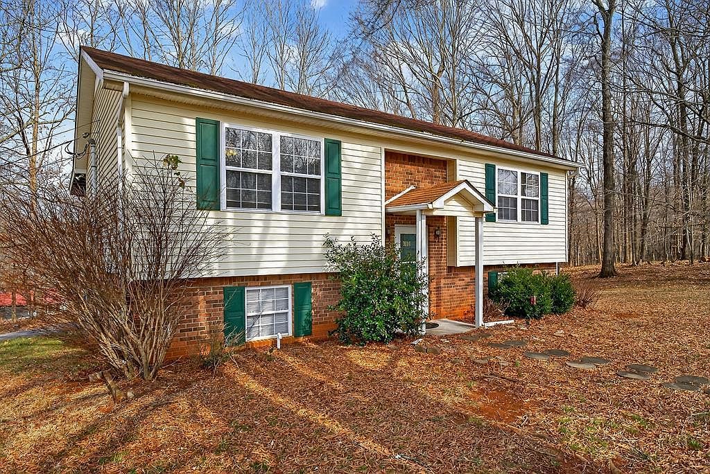 3604 Bartlett Dr Cookeville, TN 38506 - Thumbnail 2