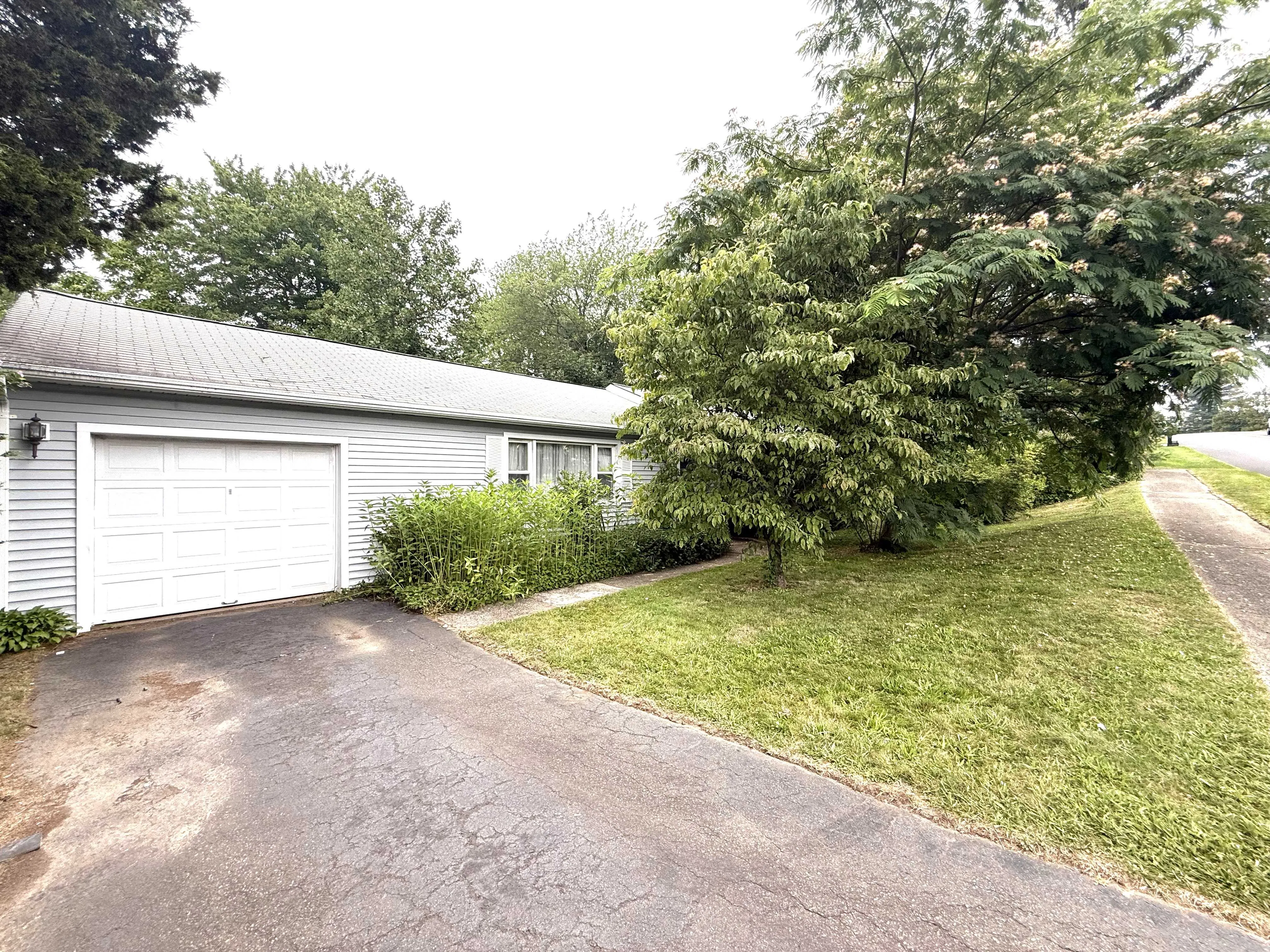 255 Morgan Lane, West Haven, CT, USA, 6516