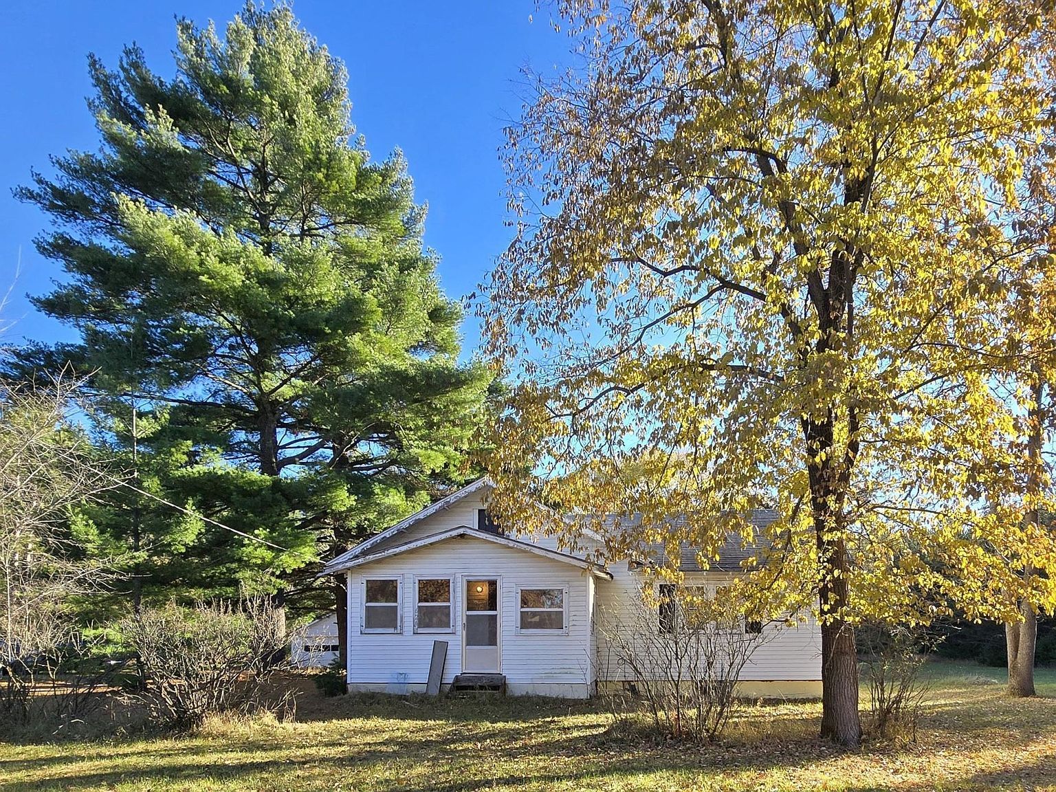 624 Pine St N Grantsburg, WI 54840 - Thumbnail 2