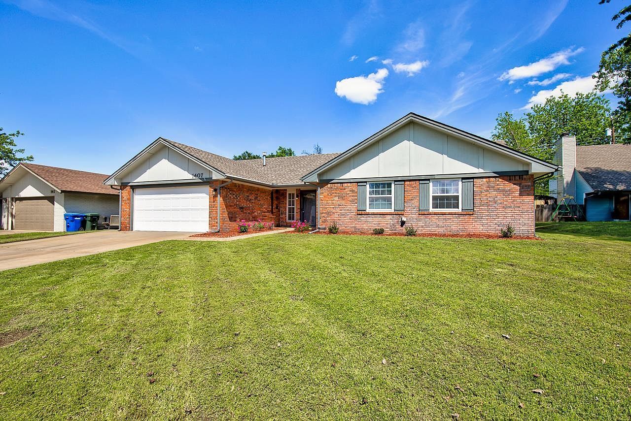 1407 Sun Rise Dr Enid, OK 73703 - Thumbnail 2