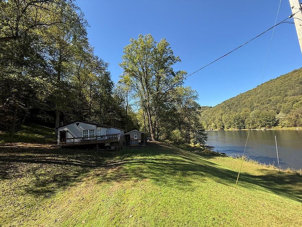 689 Sundew Rd Kennerdell, PA 16374 - Thumbnail 2