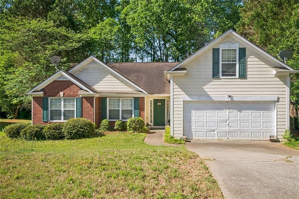 4220 Arrowhead Pointe Austell, GA 30106  | Single Family
