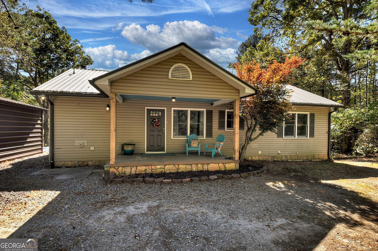 300 Harris Dr Blue Ridge, GA 30513 - Thumbnail 2