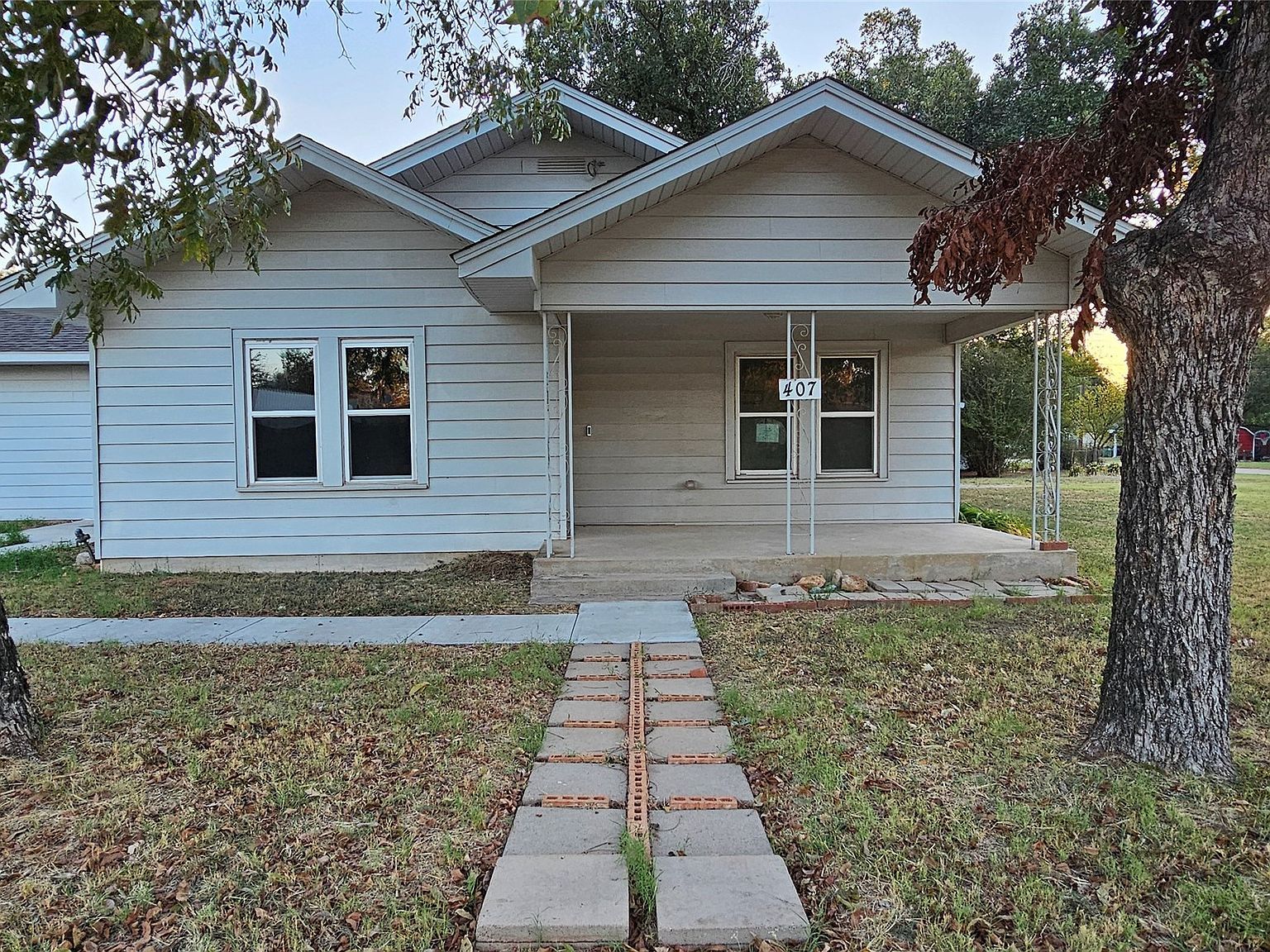 407 Pecan St Clyde, TX 79510 - Thumbnail 2