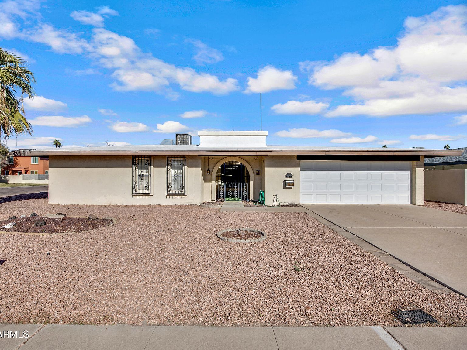 3673 S Roosevelt St Tempe, AZ 85282 - Thumbnail 2