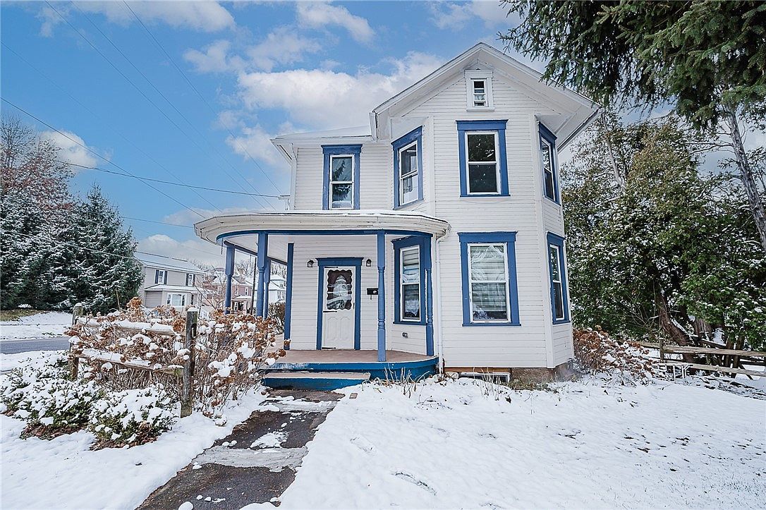 598 S 6th St Indiana, PA 15701 - Thumbnail 2