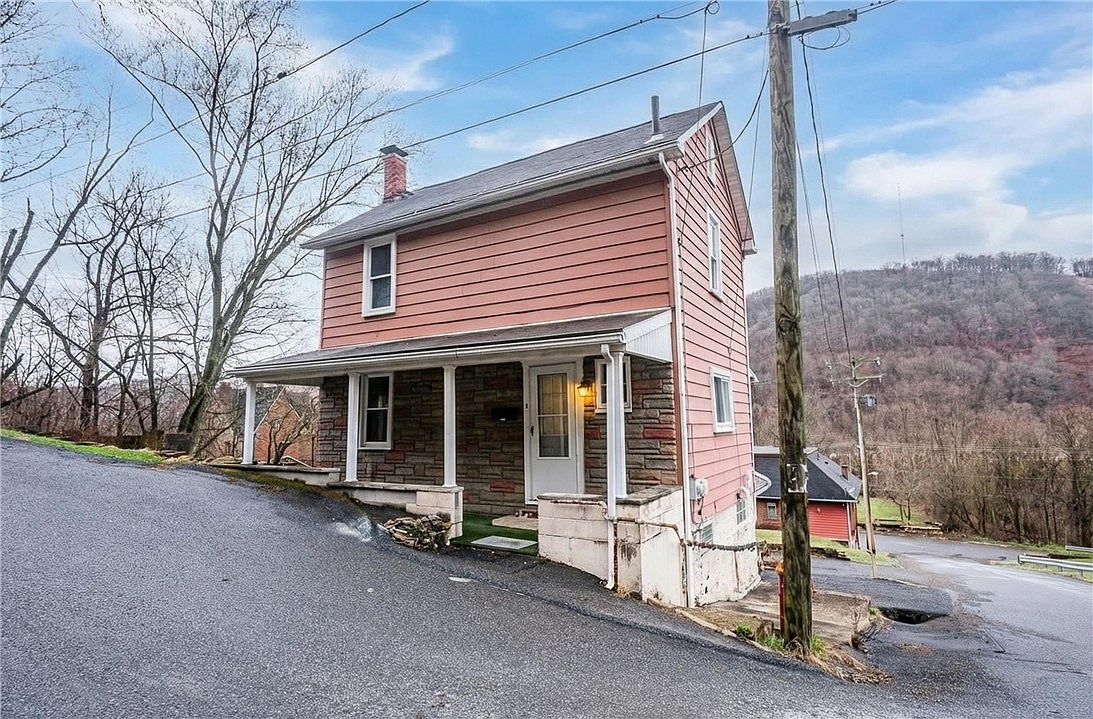 400 Figg Ave Johnstown, PA 15901  | Single Family