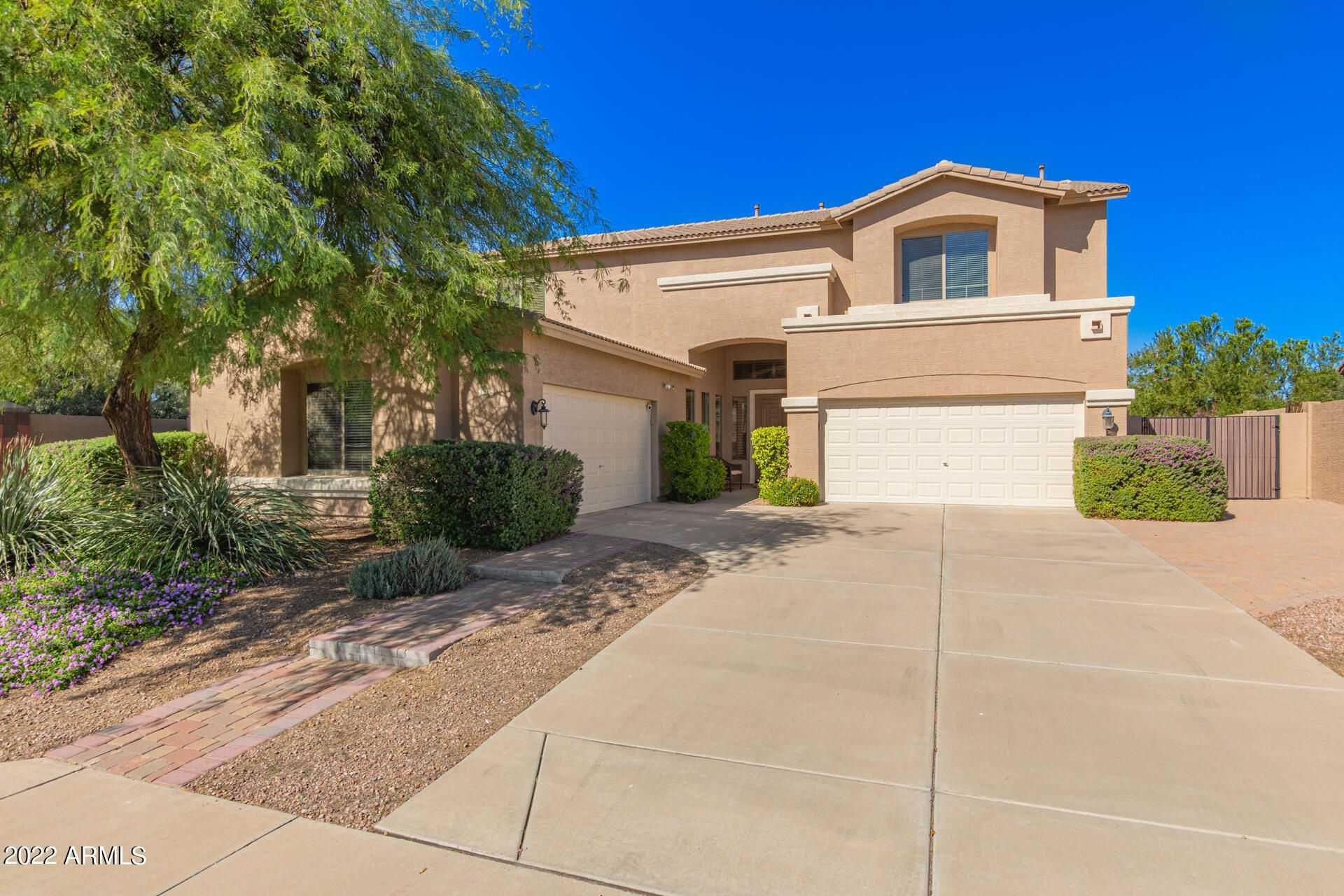 10406 East Los Lagos Vista Avenue, Mesa, AZ, USA, 85209 - Thumbnail 2