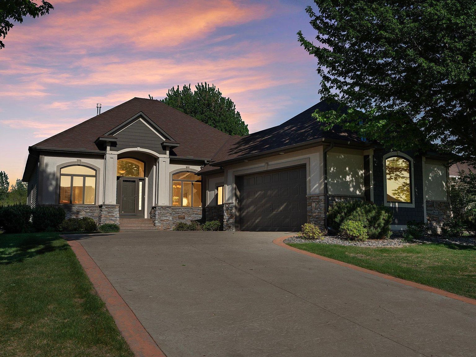 11879 Flanders Cir NE Blaine, MN 55449 - Thumbnail 2