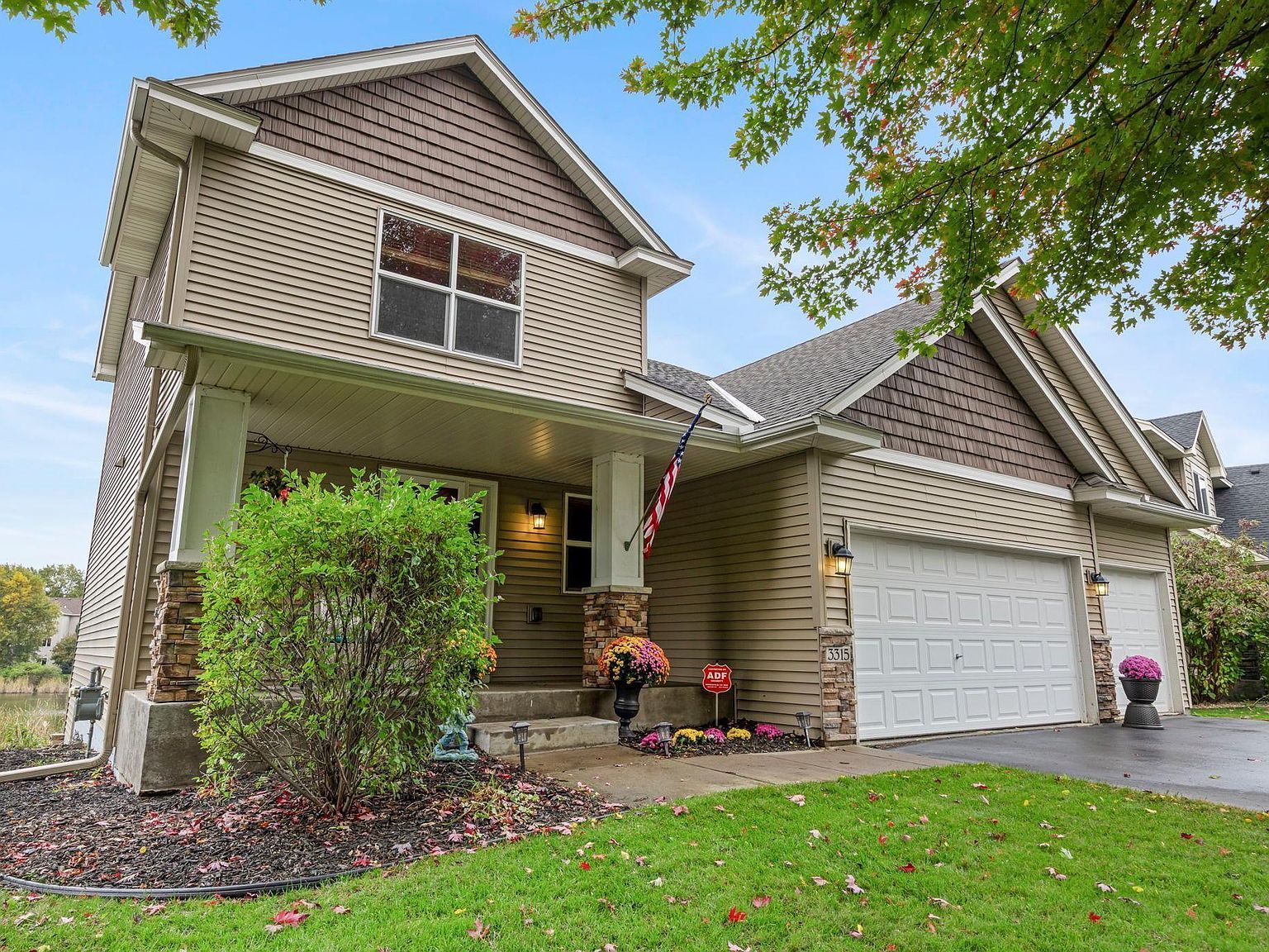 3315 119th Ave NE Blaine, MN 55449 - Thumbnail 2