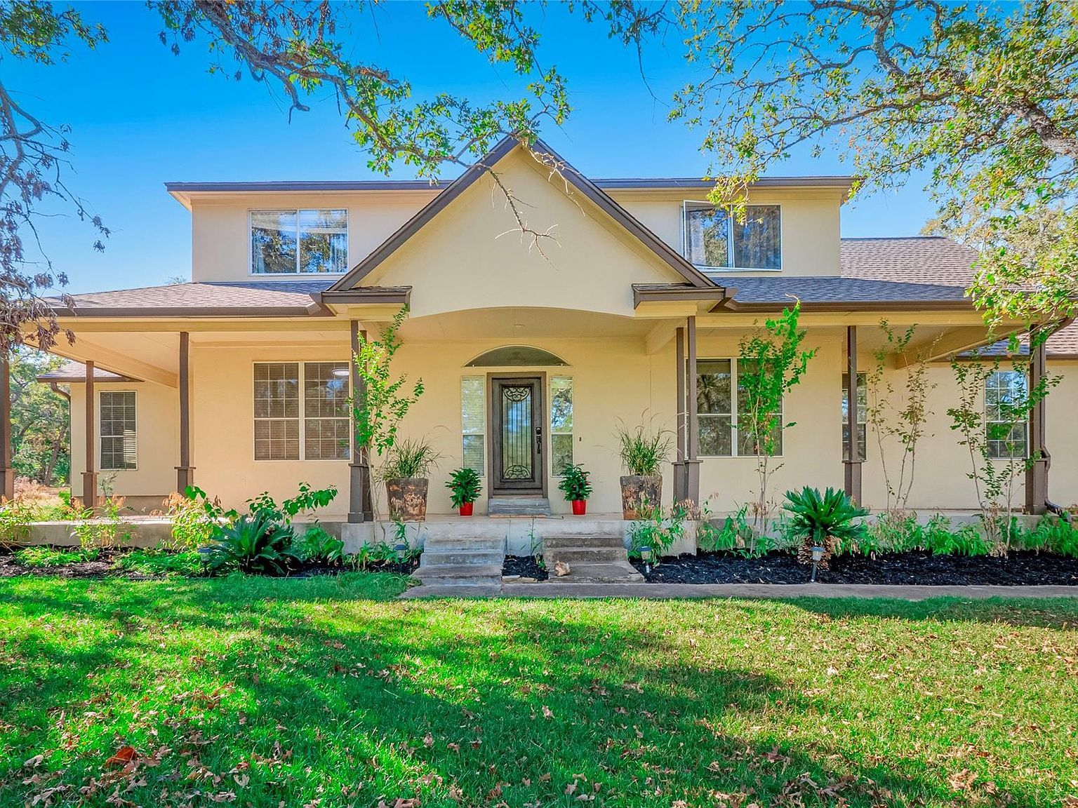 533 Arbors Cir Elgin, TX 78621 - Thumbnail 2