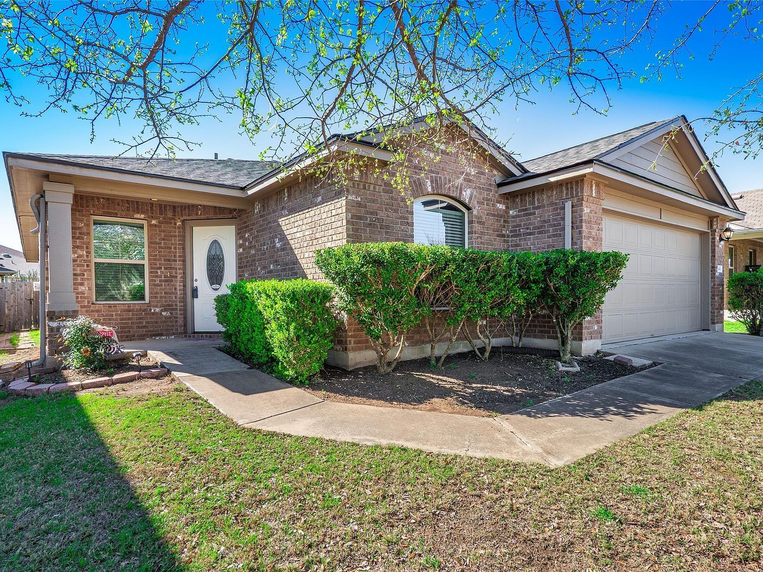 410 Broad Peak Rd Georgetown, TX 78626 - Thumbnail 2