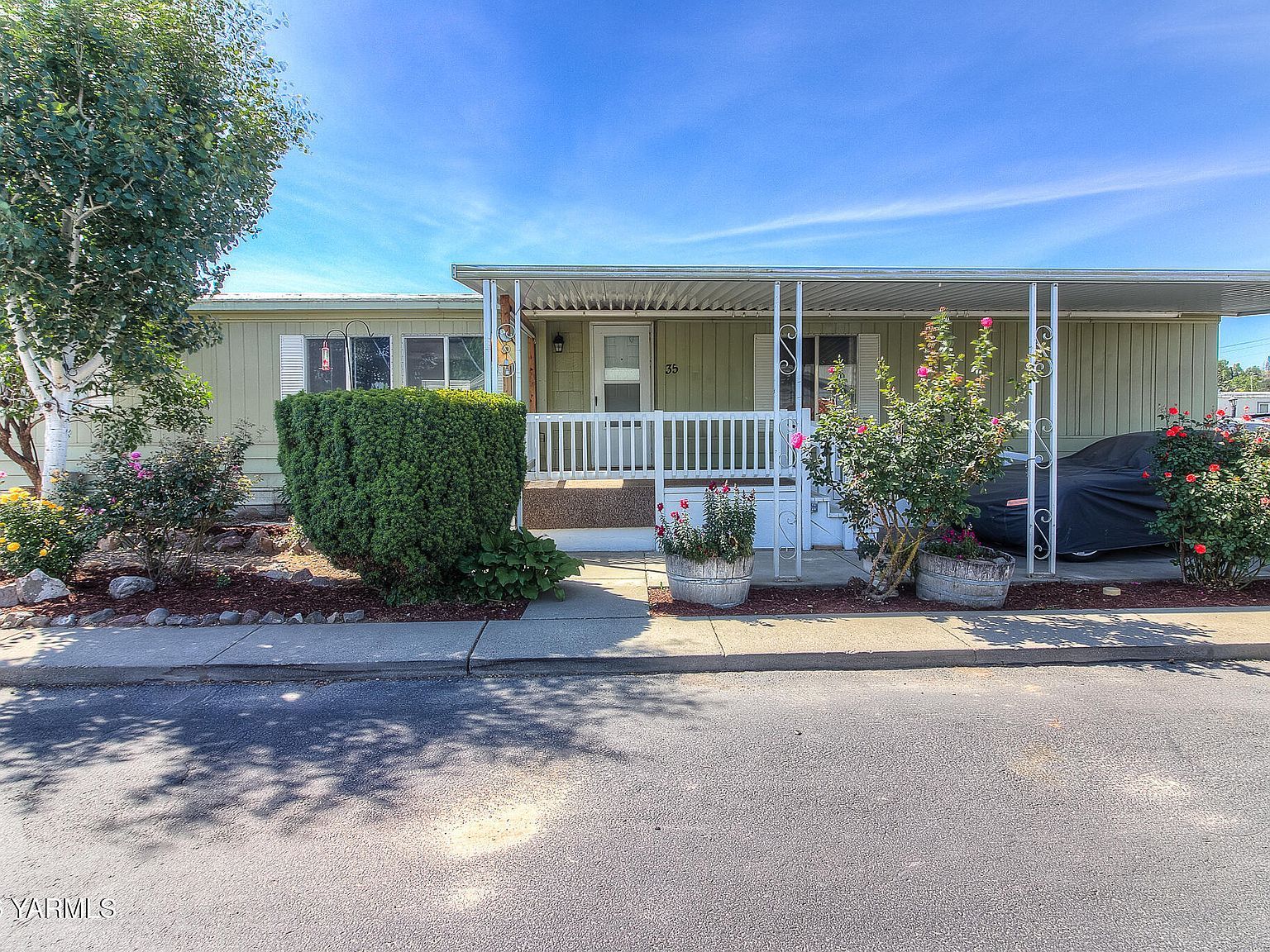 325 S 5th St Trlr 35 Sunnyside, WA 98944, 98944