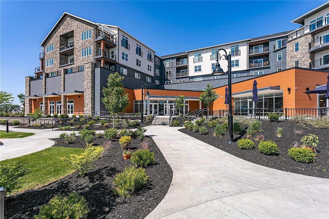 205 Lakeshore Dr #508 Canandaigua, NY 14424 - Thumbnail 2