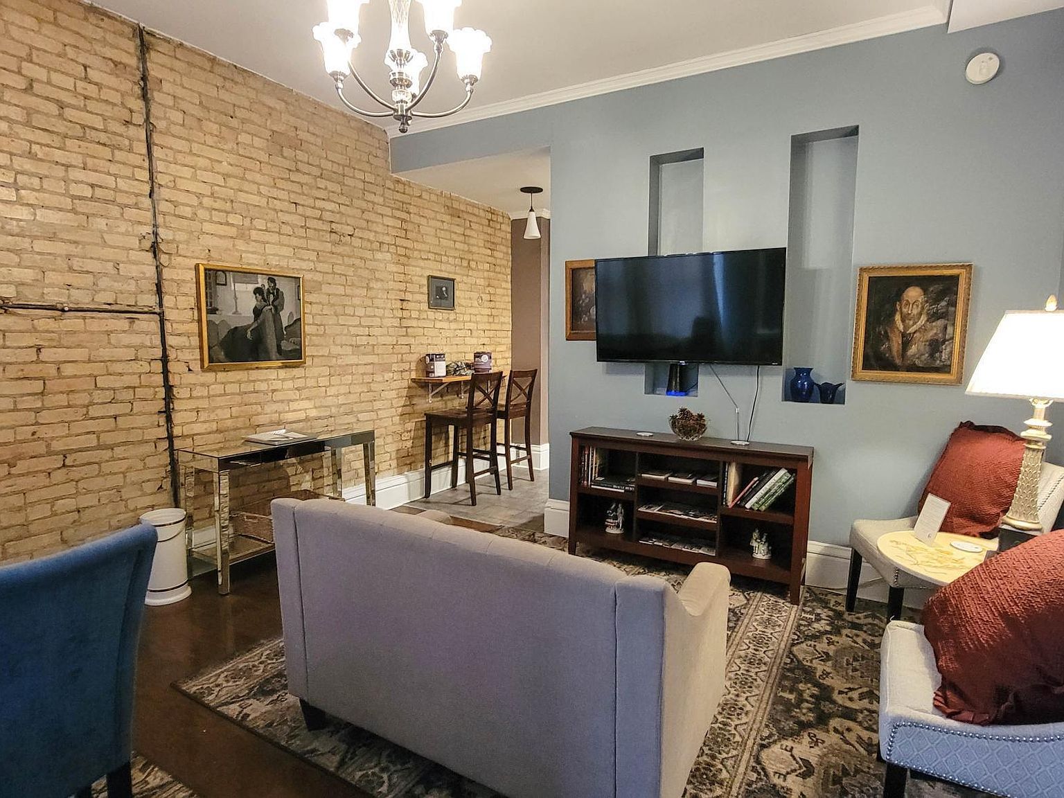 620 9th St S Minneapolis, MN 55404 - Thumbnail 2