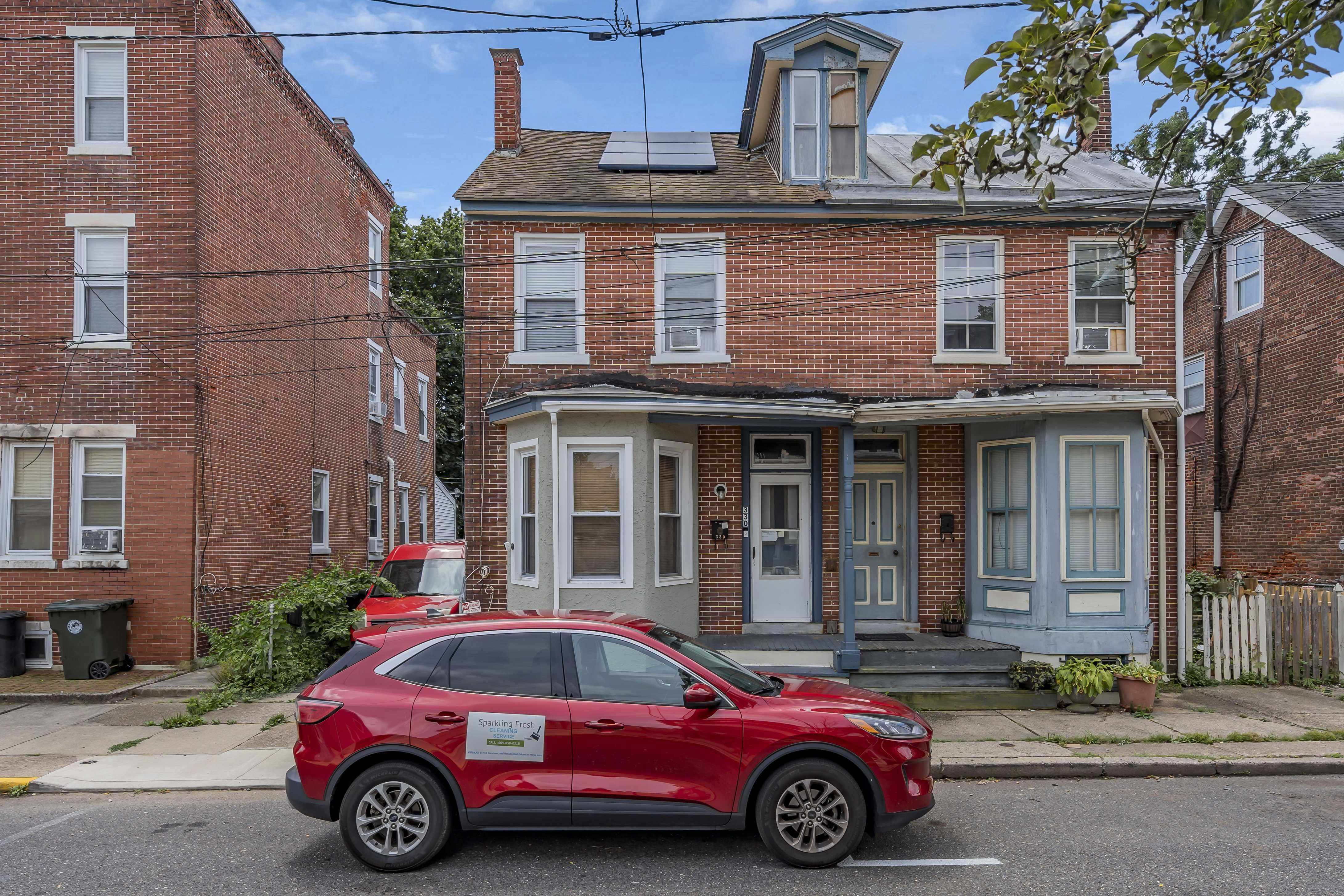 330 Penn Street, Burlington, NJ, USA, 8016  | Single Family