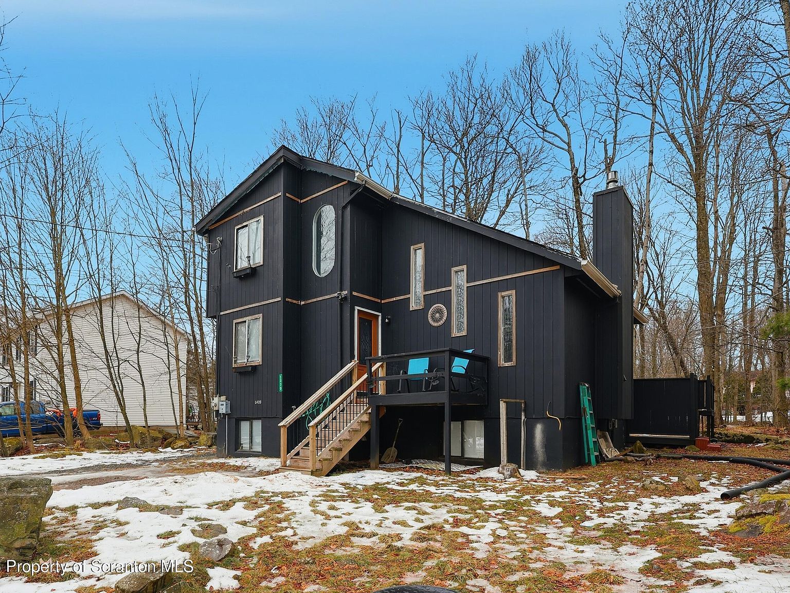 1379 Winding Way Tobyhanna, PA 18466 - Thumbnail 2