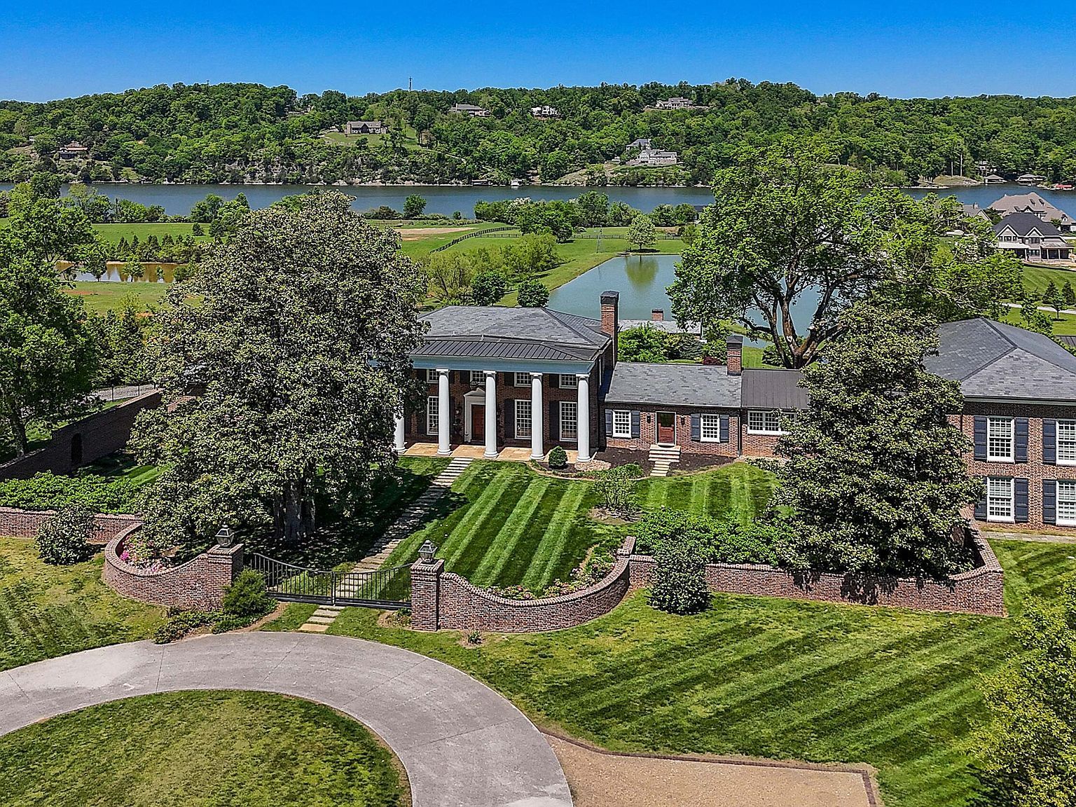 3498 Rankin Ferry Loop Louisville, TN 37777 - Thumbnail 2