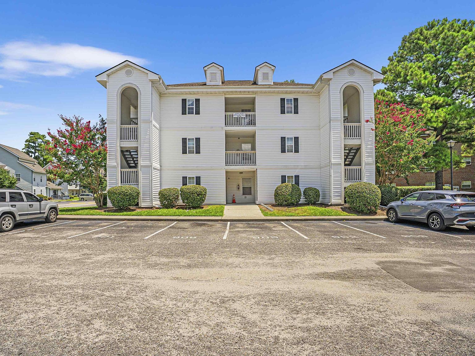 4265 Villas Dr UNIT 907 Little River, SC 29566 - Thumbnail 2