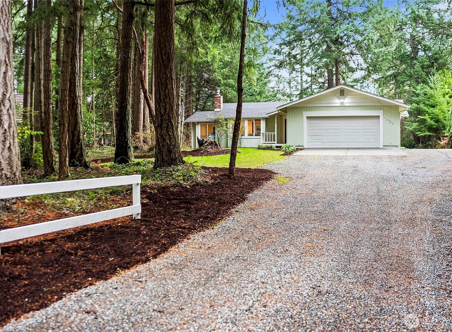 1037 9th Ave Fox Island, WA 98333 - Thumbnail 2