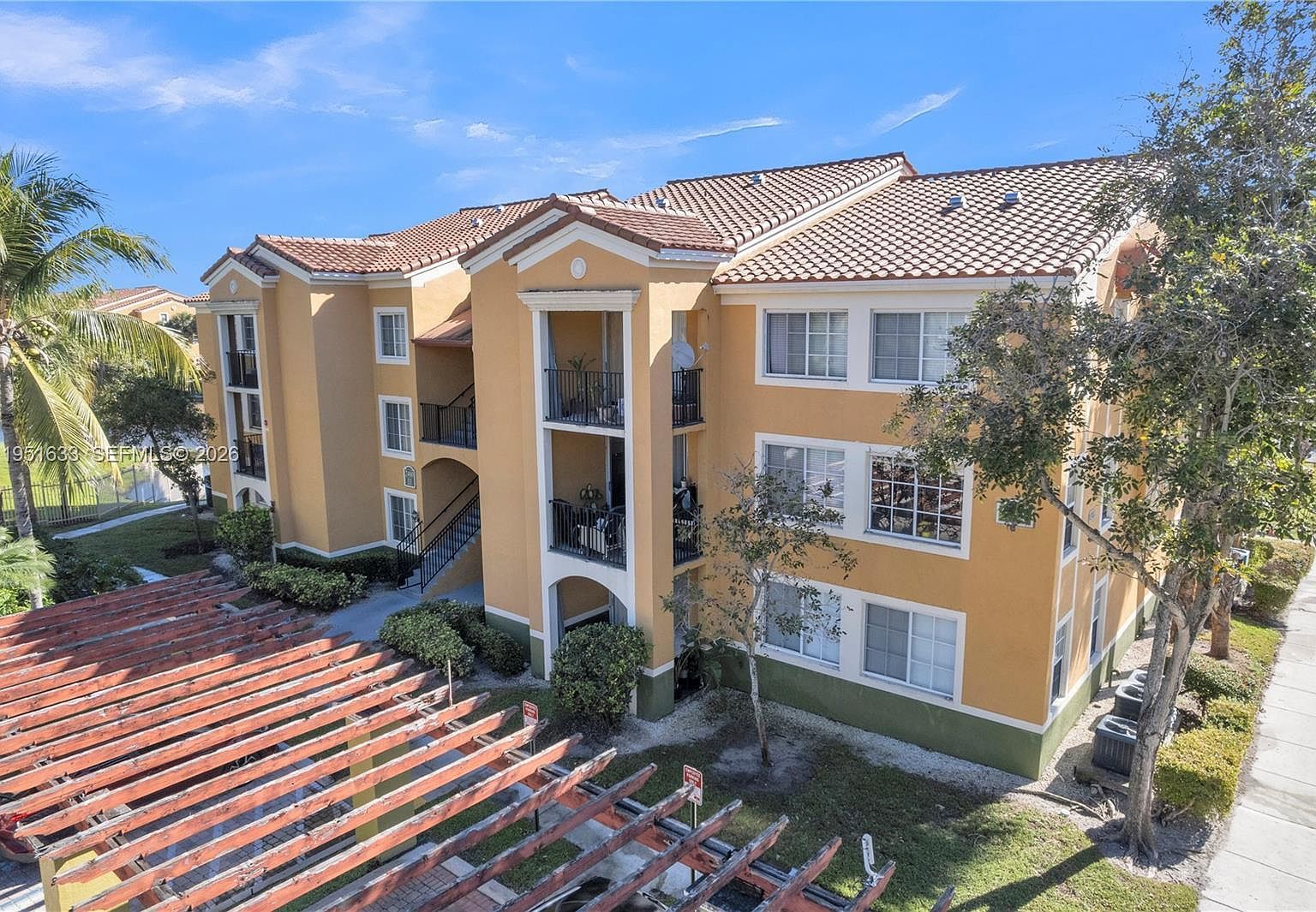 2400 E Preserve Way APT 101 Miramar, FL 33025 - Thumbnail 2