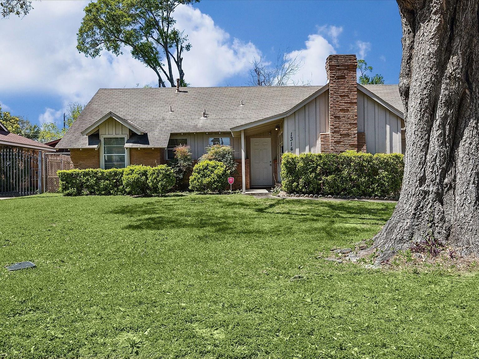 1314 W 31st St Houston, TX 77018  | Single Family