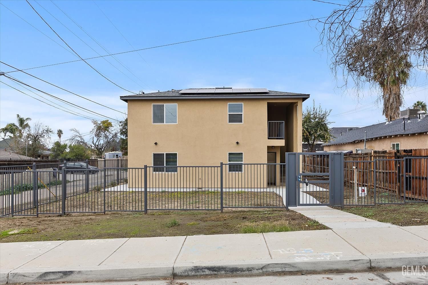 2118 Miller St Bakersfield, CA 93305 - Thumbnail 2