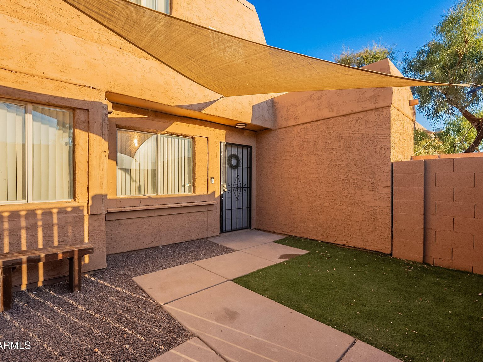 4015 S 44th St Phoenix, AZ 85040 - Thumbnail 2