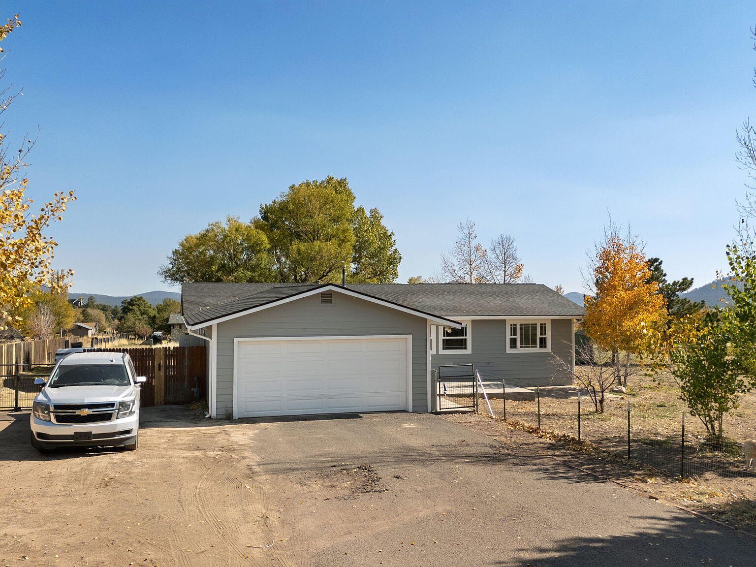 11295 Glodia Dr Flagstaff, AZ 86004 - Thumbnail 2