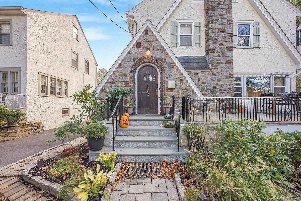 22 Palmer Ave Mount Vernon, NY 10552 - Thumbnail 2