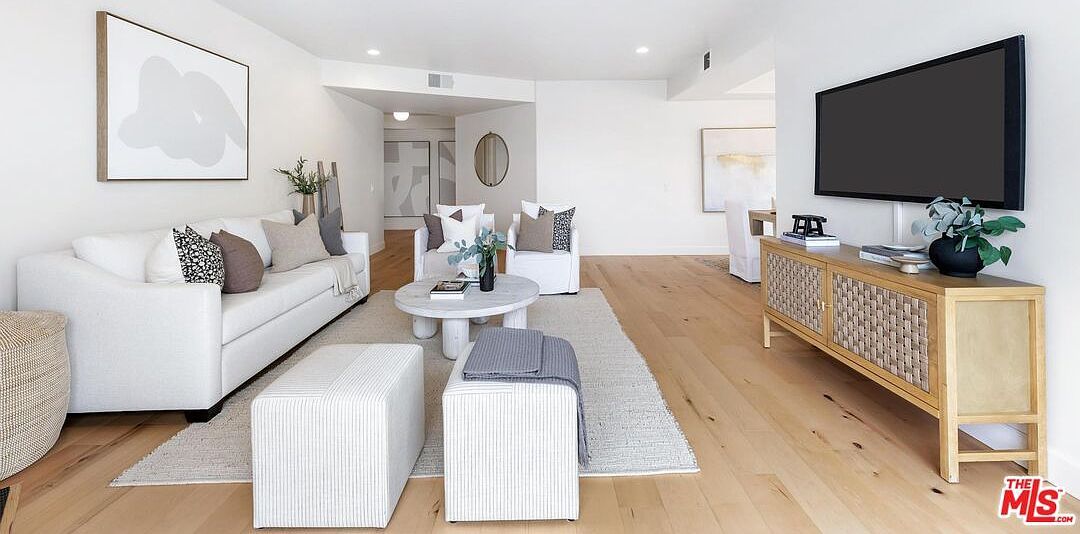 9880 Vidor Dr APT 104 Los Angeles, CA 90035 - Thumbnail 2