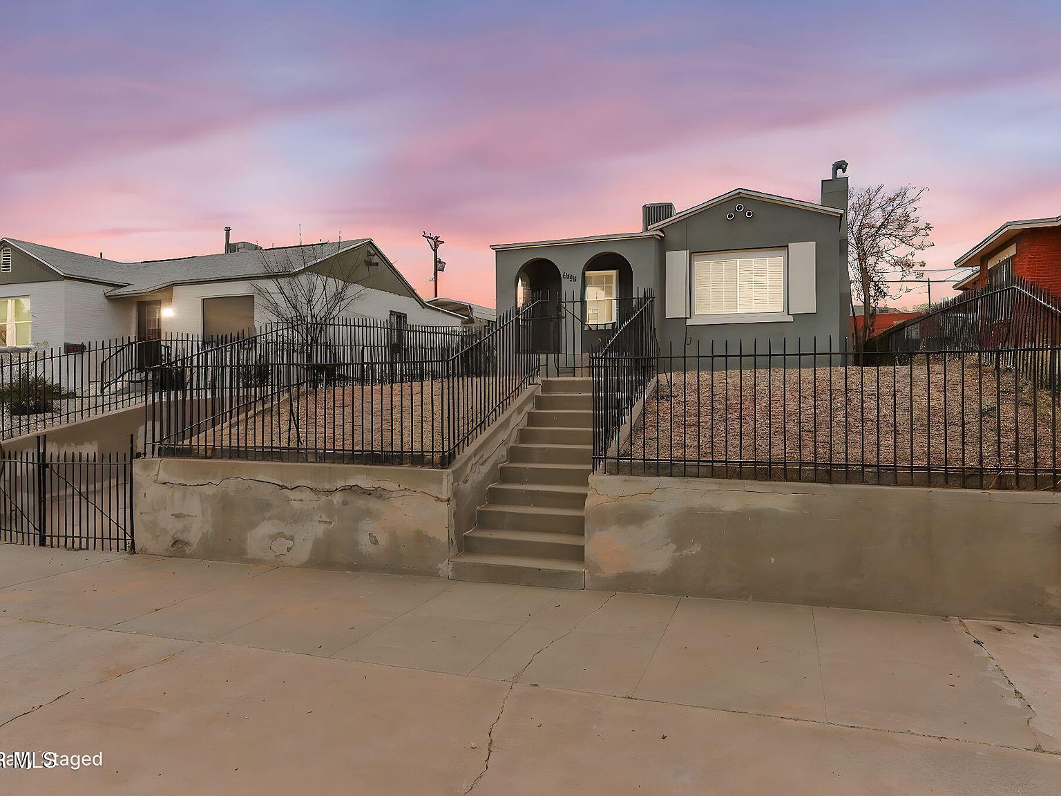 1955 Happer St El Paso, TX 79903 - Thumbnail 2