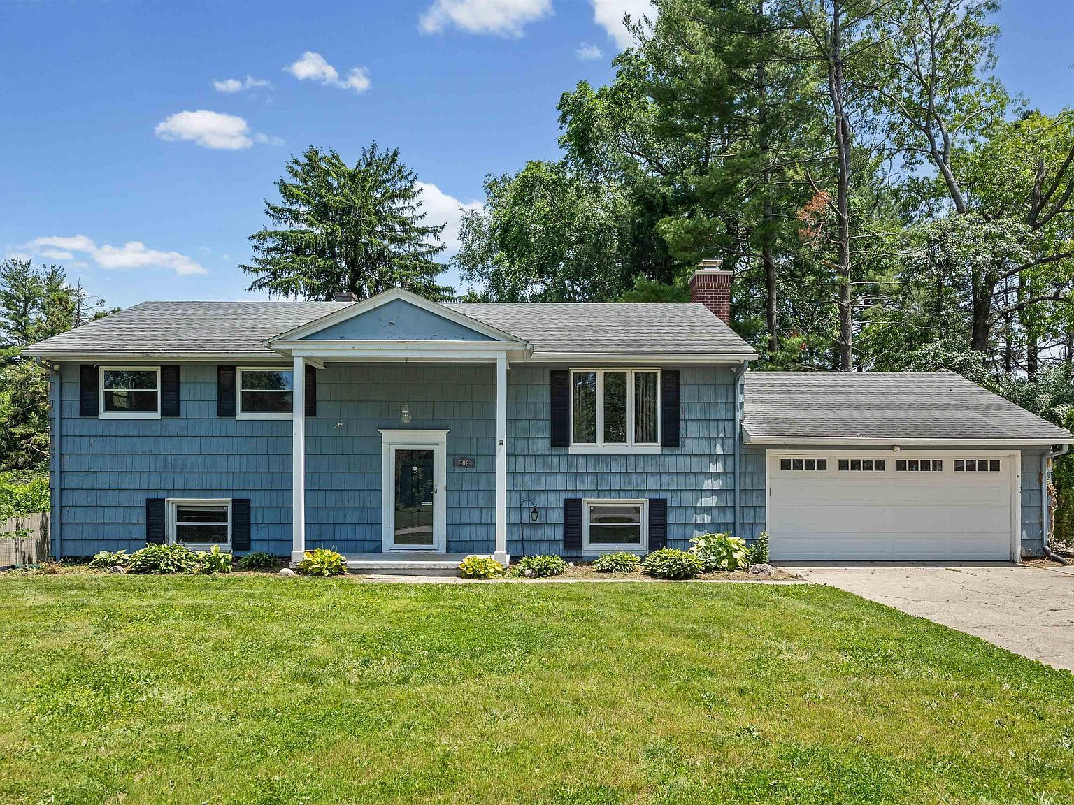 202 Blueberry Ln West Lafayette, IN 47906, 47906