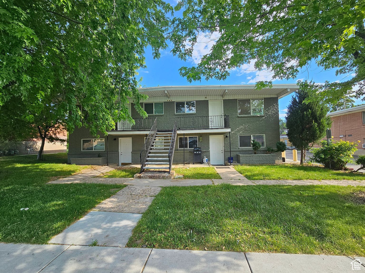 137 W 250 N Clearfield, UT 84015 - Thumbnail 2
