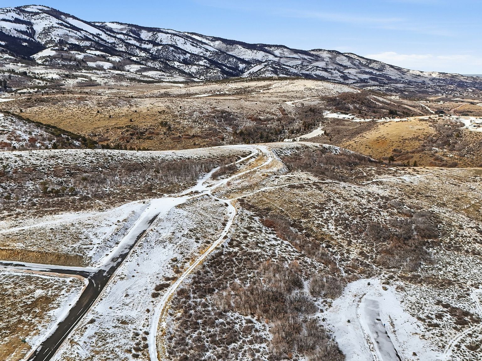 591 N Crestview Dr Garden City, UT 84028 - Thumbnail 2