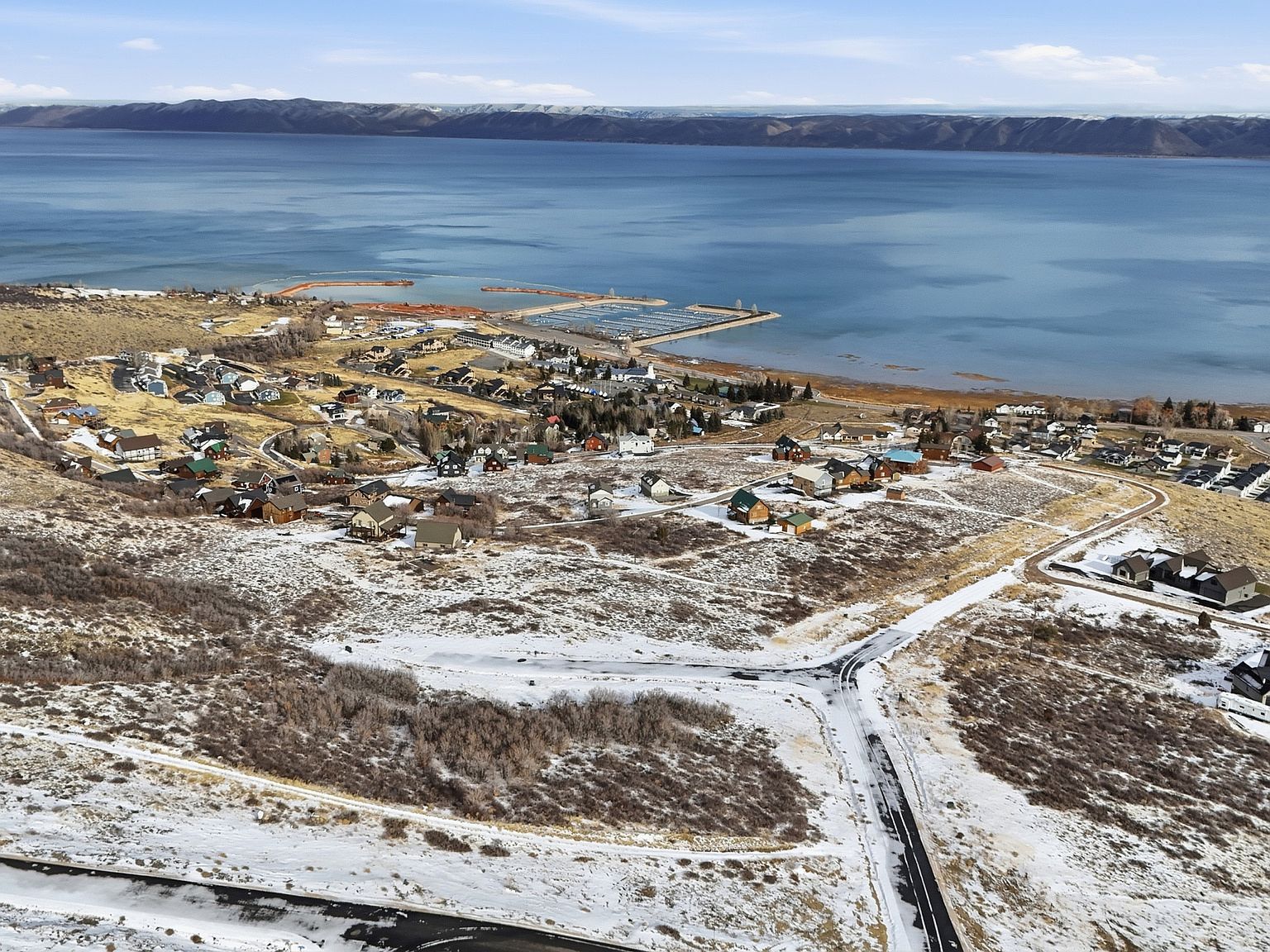 569 N Crestview Dr Garden City, UT 84028 - Thumbnail 2