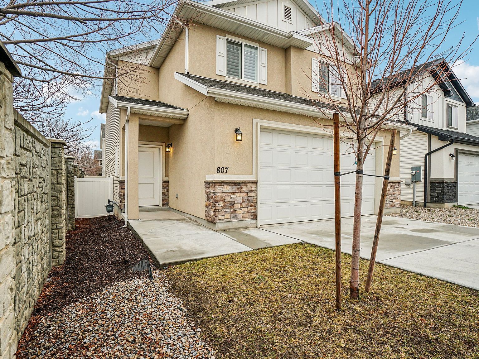807 N Wellington Ct North Salt Lake, UT 84054 - Thumbnail 2